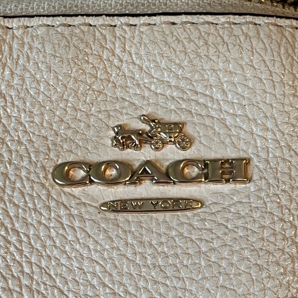 Off-White Coach Purse - Picture 7 of 8